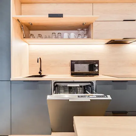 Księcia Witolda 38-40 By Homeprime *