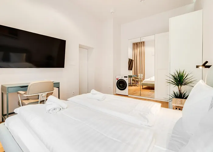 Ksiecia Witolda 38-40 By Homeprime